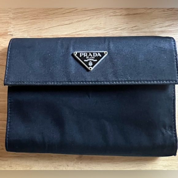 Prada nylon wallet - Picture 1 of 5